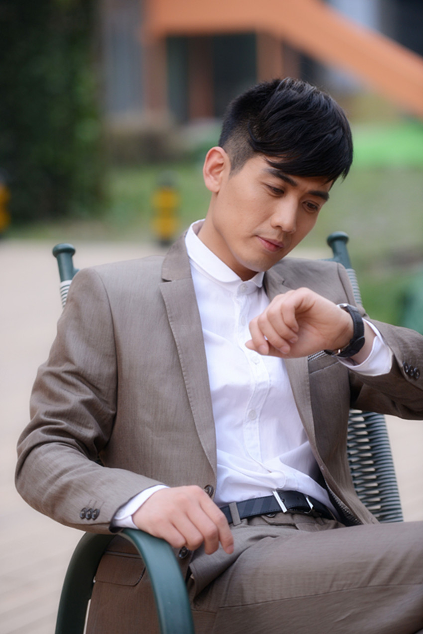 id="gnrthqln8y">徐箭,1975年10月26日出生于山东济南,中国男演员任 