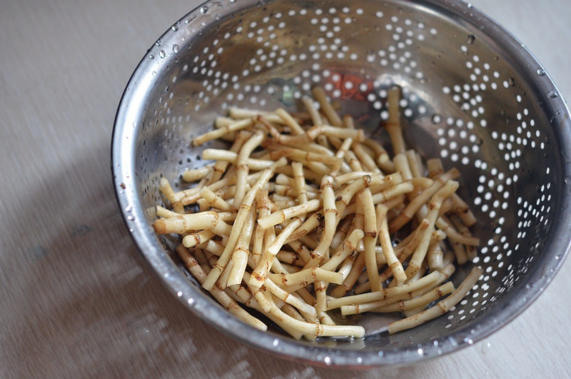  p data-id="t9jgtz7ss9ut">鱼腥草炒蛋是以鱼腥草,鸡蛋为主料的菜品.