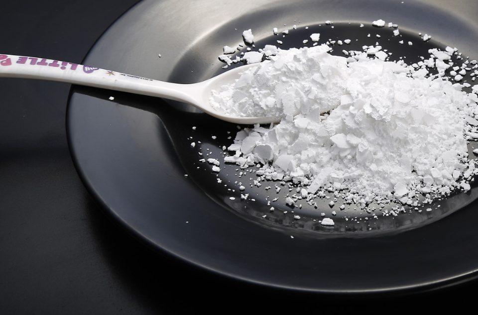 calcium chloride anhydrous