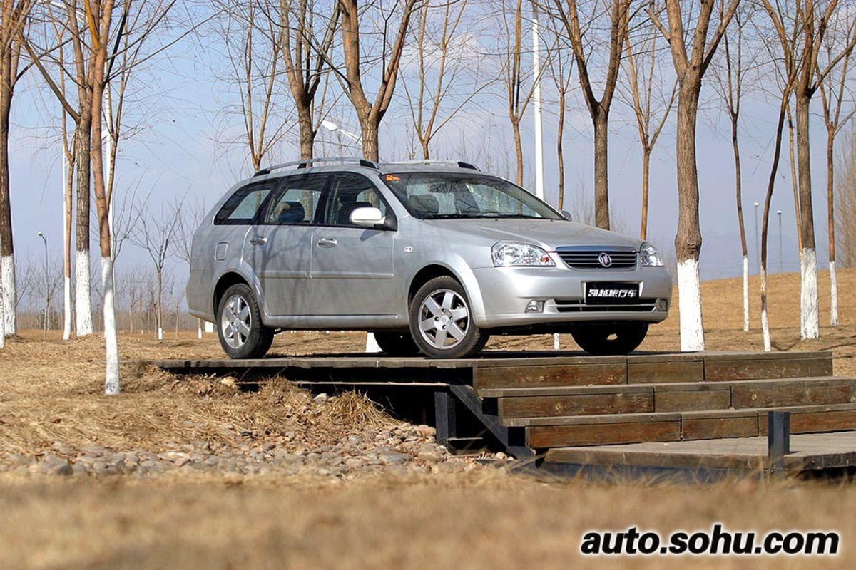 别克凯越旅行车