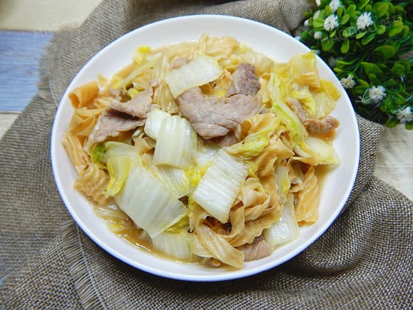 肉片白菜炒木腐