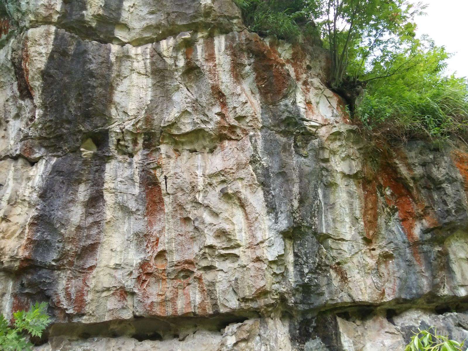 黄果树风景区红崖天书