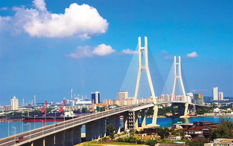  p data-id="sx1nhbuv5wyl"> 洋浦大桥,是中国海南省 a target="