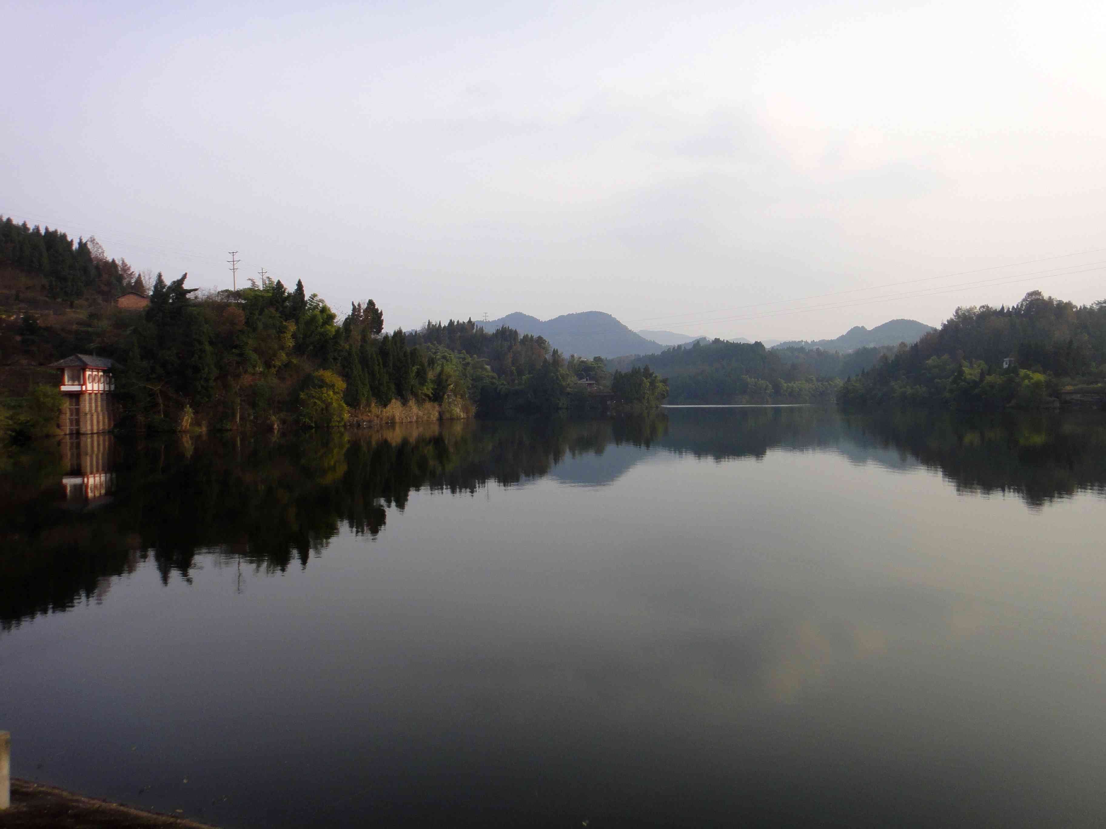  p data-id="gn0cr43ja6">蓬安县大深南海水利风景区,是国家级水利