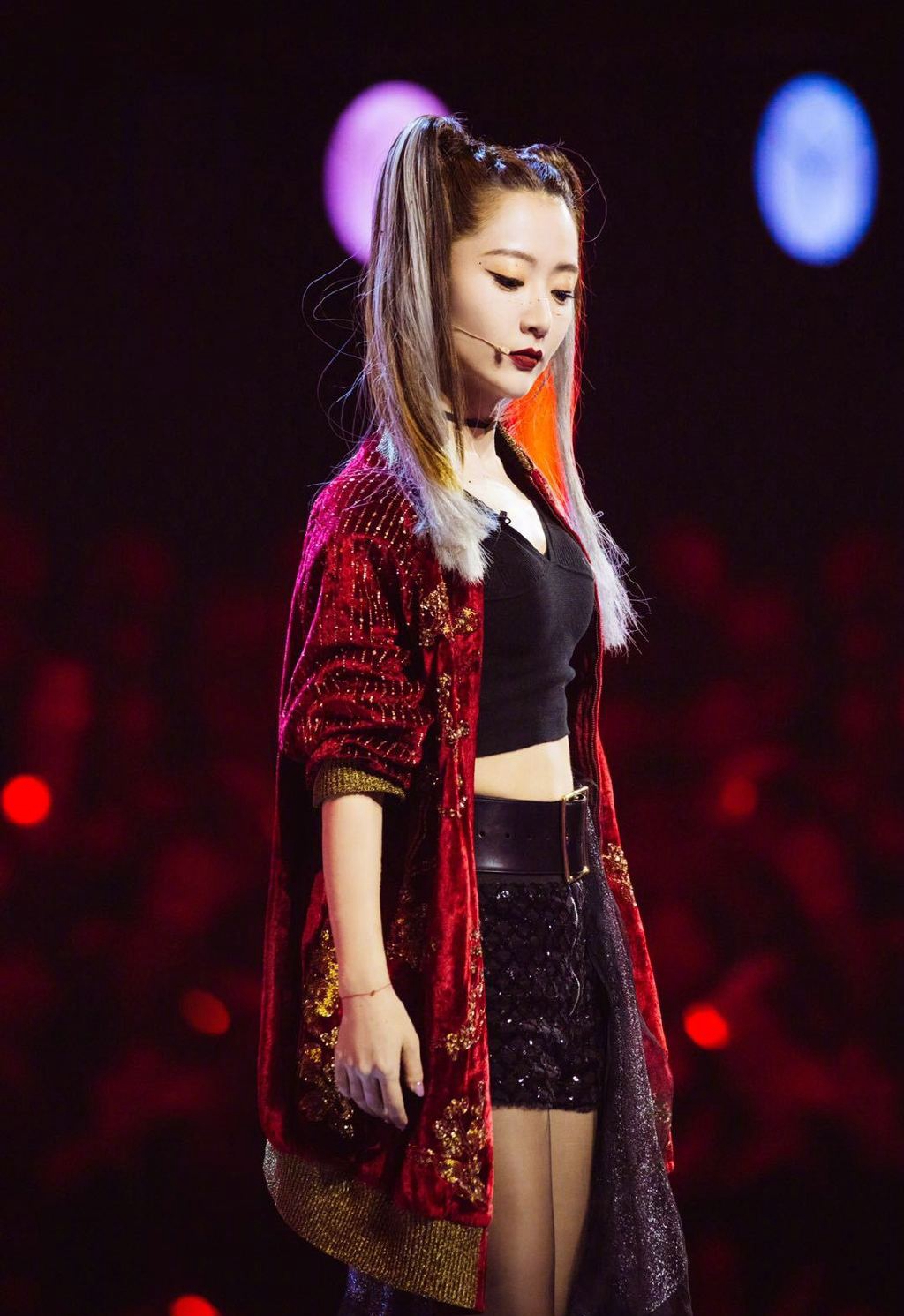  p data-id="god5046v30">白冰,1986年5月2日出生于中国陕西省西安市