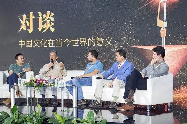 今天，王蒙获颁“人民艺术家”，且看独家专访：一辈子的痴迷_百科TA说