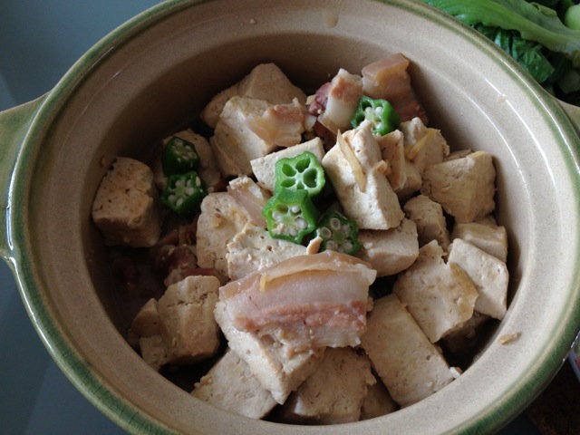 猪肉炖冻豆腐