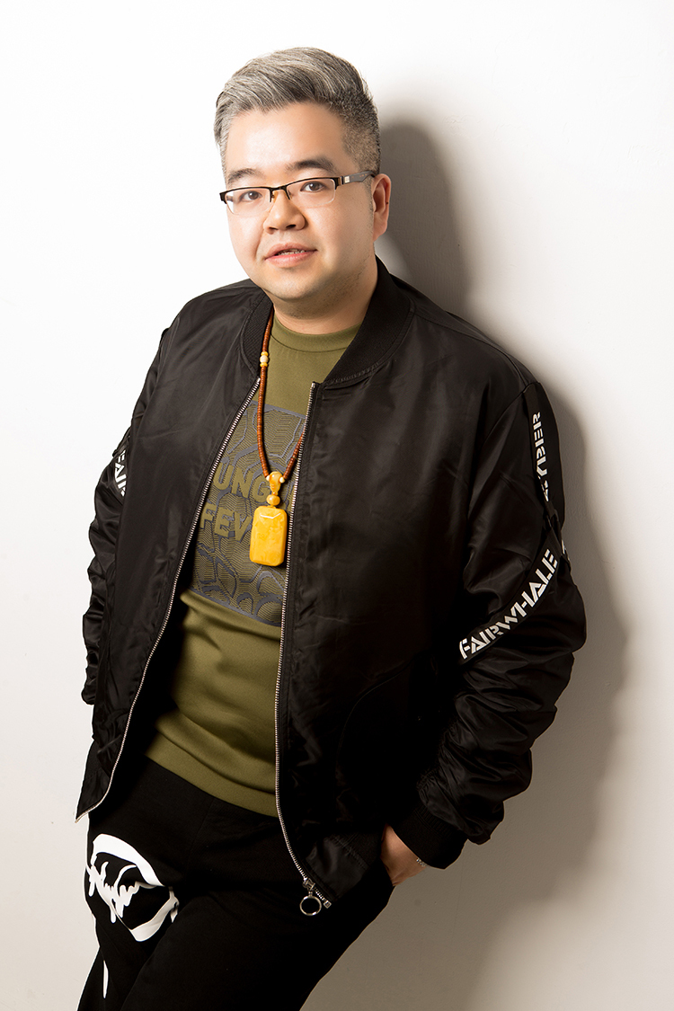 data-id="gntyl3fx4a">沈达威,昵称威少,少主,中国大陆知名配音演员