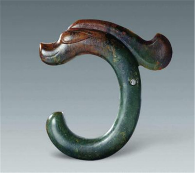 紅山文化　玉器 36×33×11mm 中国　玉製の器物　古代中国　新石器時代 紅山文化 玉器 36×33×11mm 中国 玉製の器物 古代中国 新