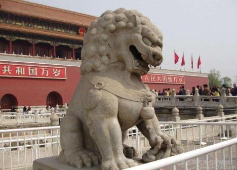 天安门前石狮子