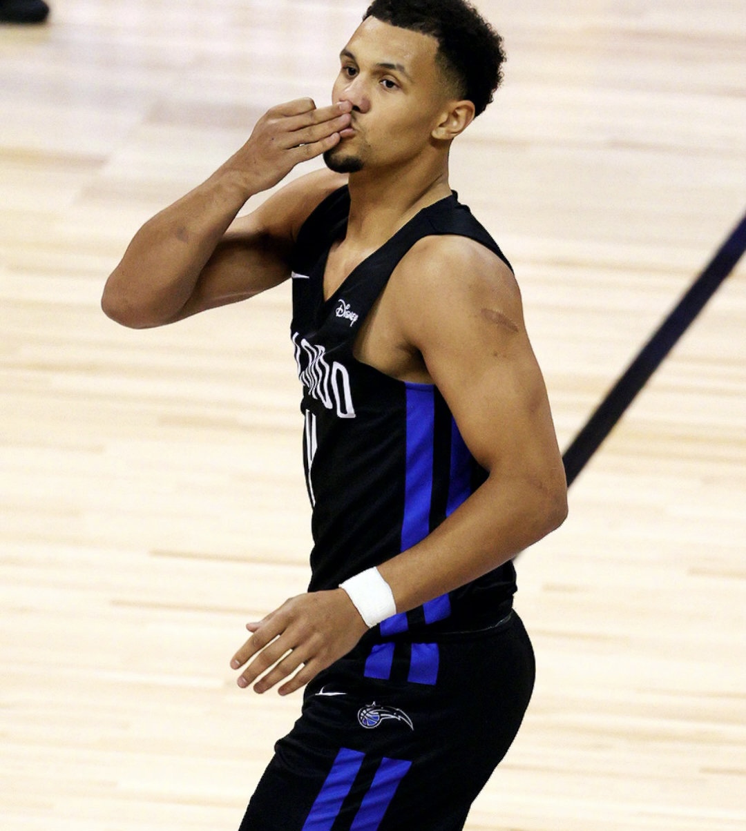  p>杰伦·萨格斯(jalen suggs),全名杰伦·雷申·萨格斯(jalen rashon