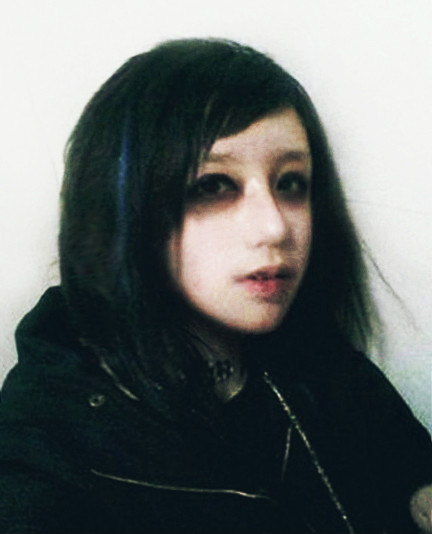  p>《他不知道》是一首由 a target="_blank" href="/item/沉珂