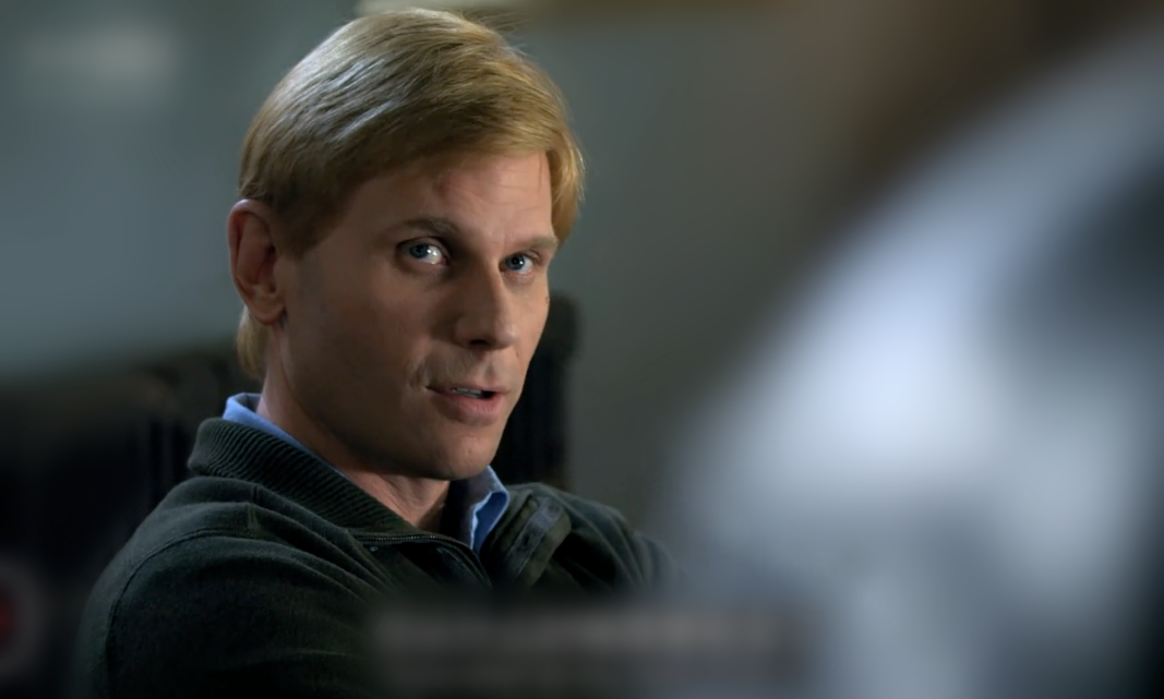 1965年4月9日生于加州洛杉矶,他以扮演 i>lost /i>中的jacob和《 a