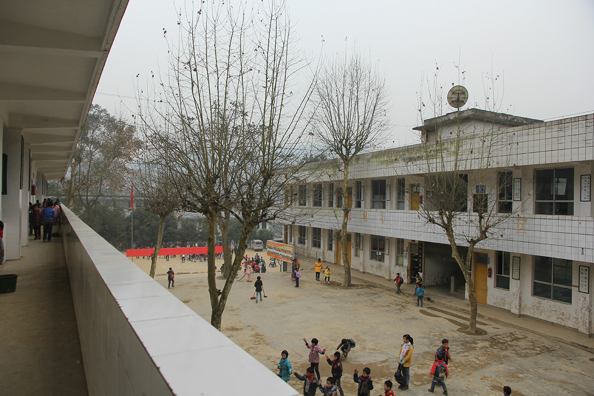 长宁县双河镇富兴义务教育学校