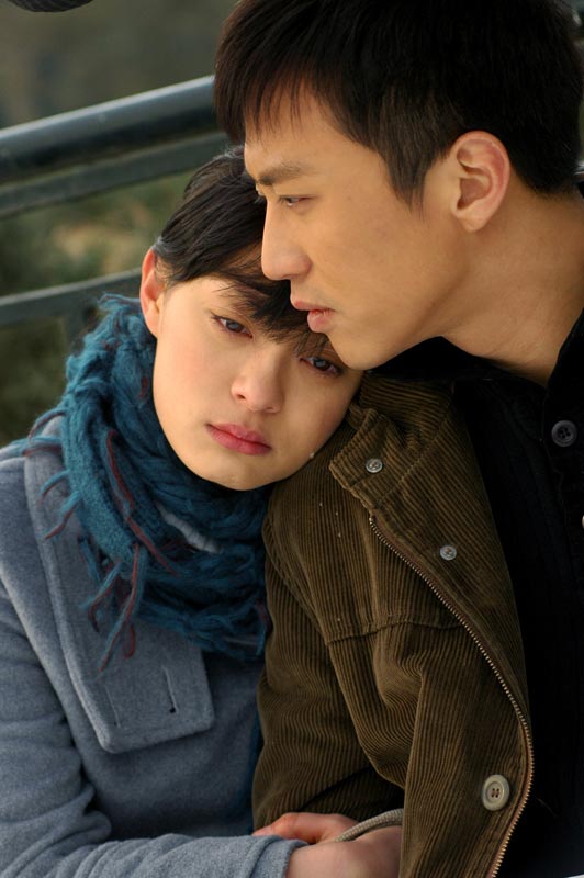  p>《甜蜜蜜》是由ufo电影人制作有限公司,嘉禾电影有限公司制作的