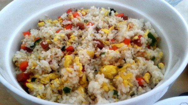 韭菜鸡蛋炒米饭