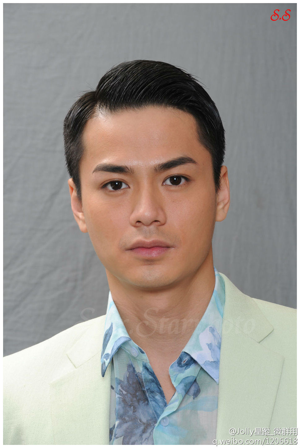  p data-id="gncnziysbn">罗子溢,原名罗仲谦,1984年8月28日出生于