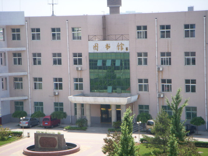  p data-id="gnbyrd99q5">藁城区第一中学,简称藁城一中,原 a target=