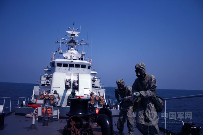 537沧州号(原舟山号)导弹护卫舰