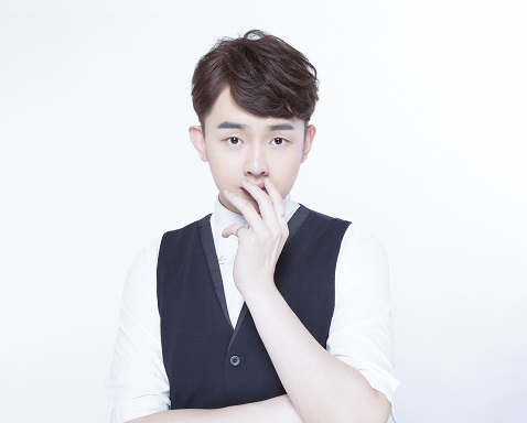 魏潇逸