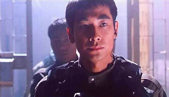 蓝天》(the black sheep affair,another meltdown),是由林伟伦导演, 