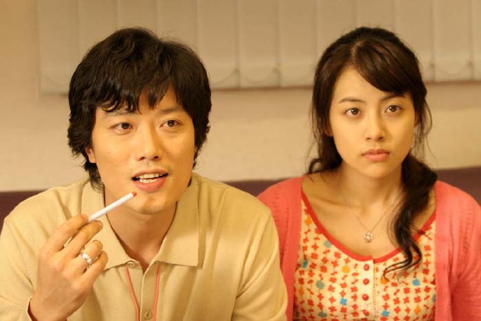 (原名:             ,               ),由申东日执导,朴熙顺,张铉诚