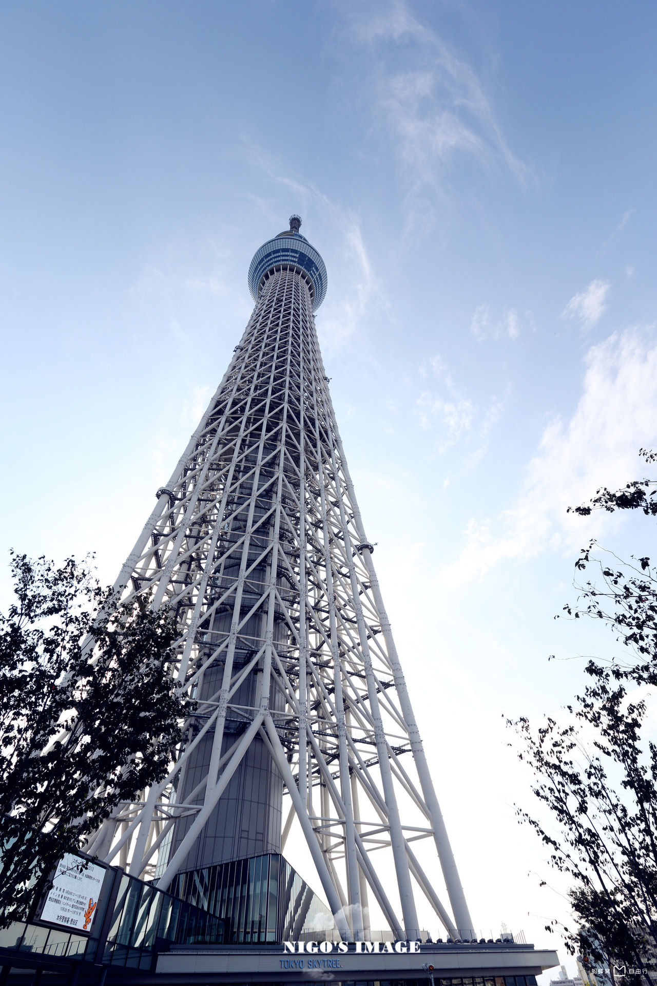 skytree),又称 b>东京天空树 /b>, b>新东京铁塔 /b>,是位於日本东京