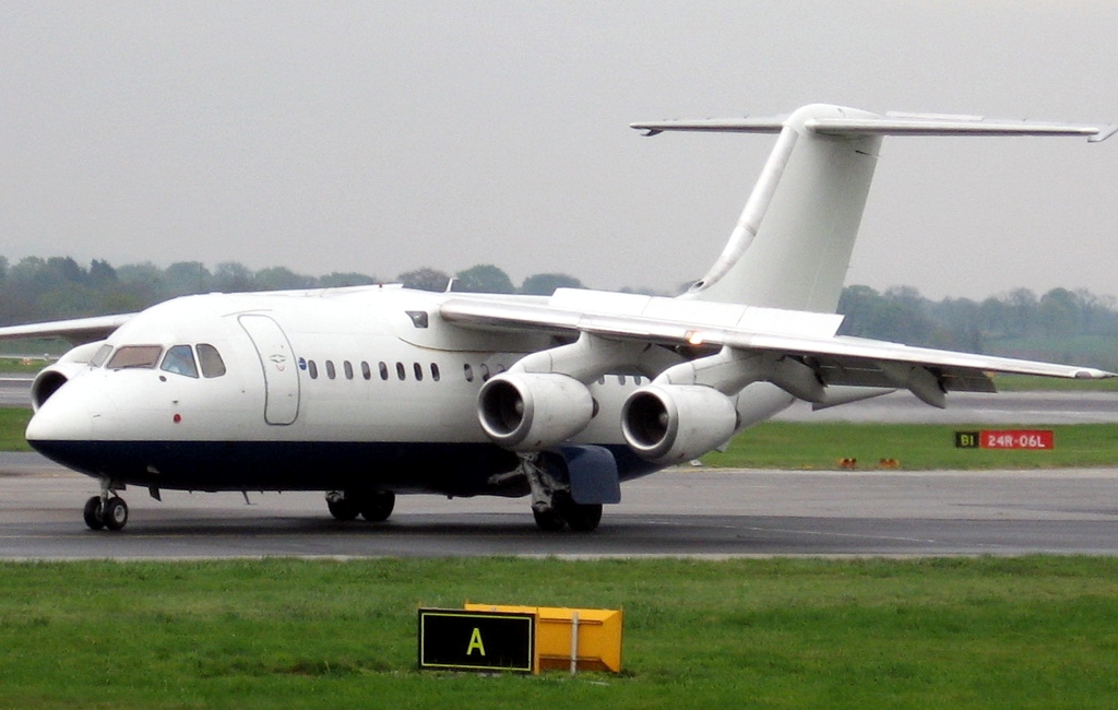 aerospace)研制的一种四发动机短程喷气式支线运输机