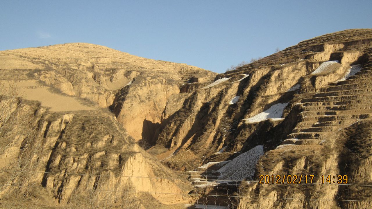  p data-id="gnzlgdawqa">郭家沟写生基地,又称陕北郭家沟黄土风情