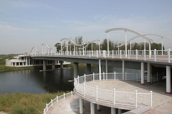 水高庄园坐落于 a target="_blank" href="/item/天津市西青区