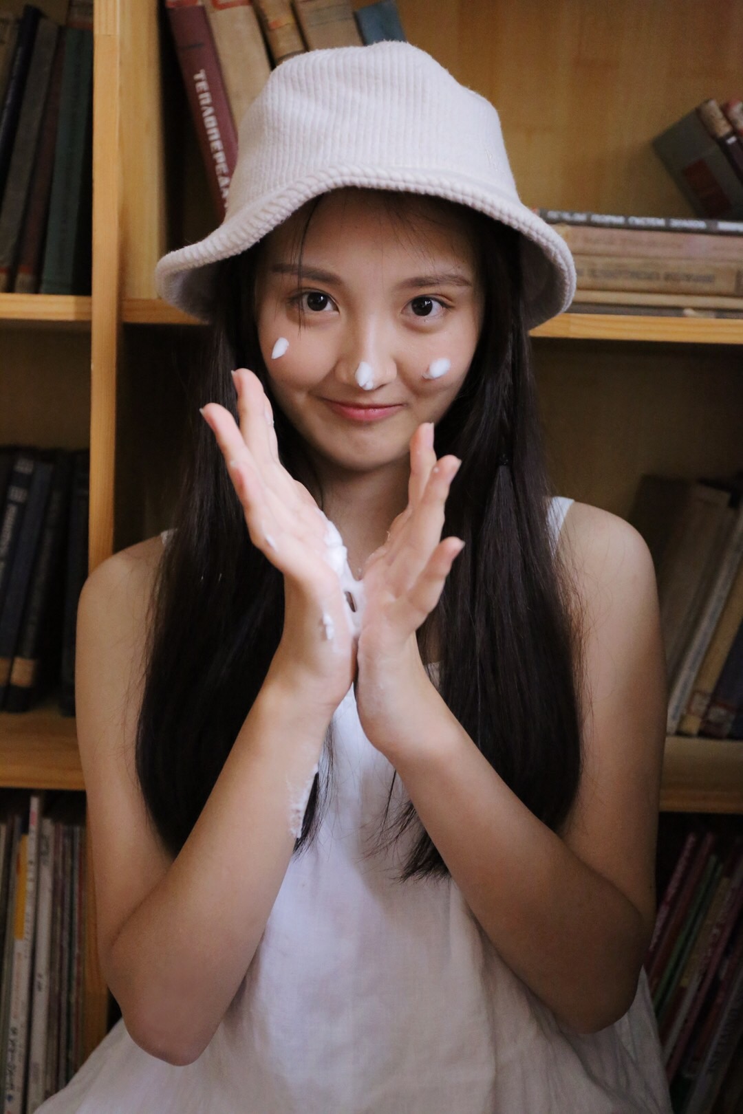 data-ctrid="swuhrkhdt4uj">18 /sup>,中国内地影视女演员,毕业于 a