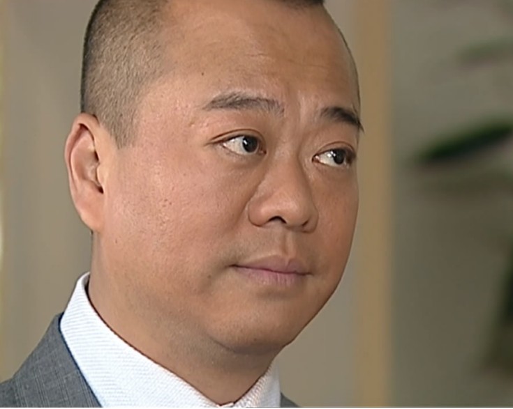  p>欧阳震华 i>(bobby au—yeung) /i>,1961年7月28日出生于中国香港