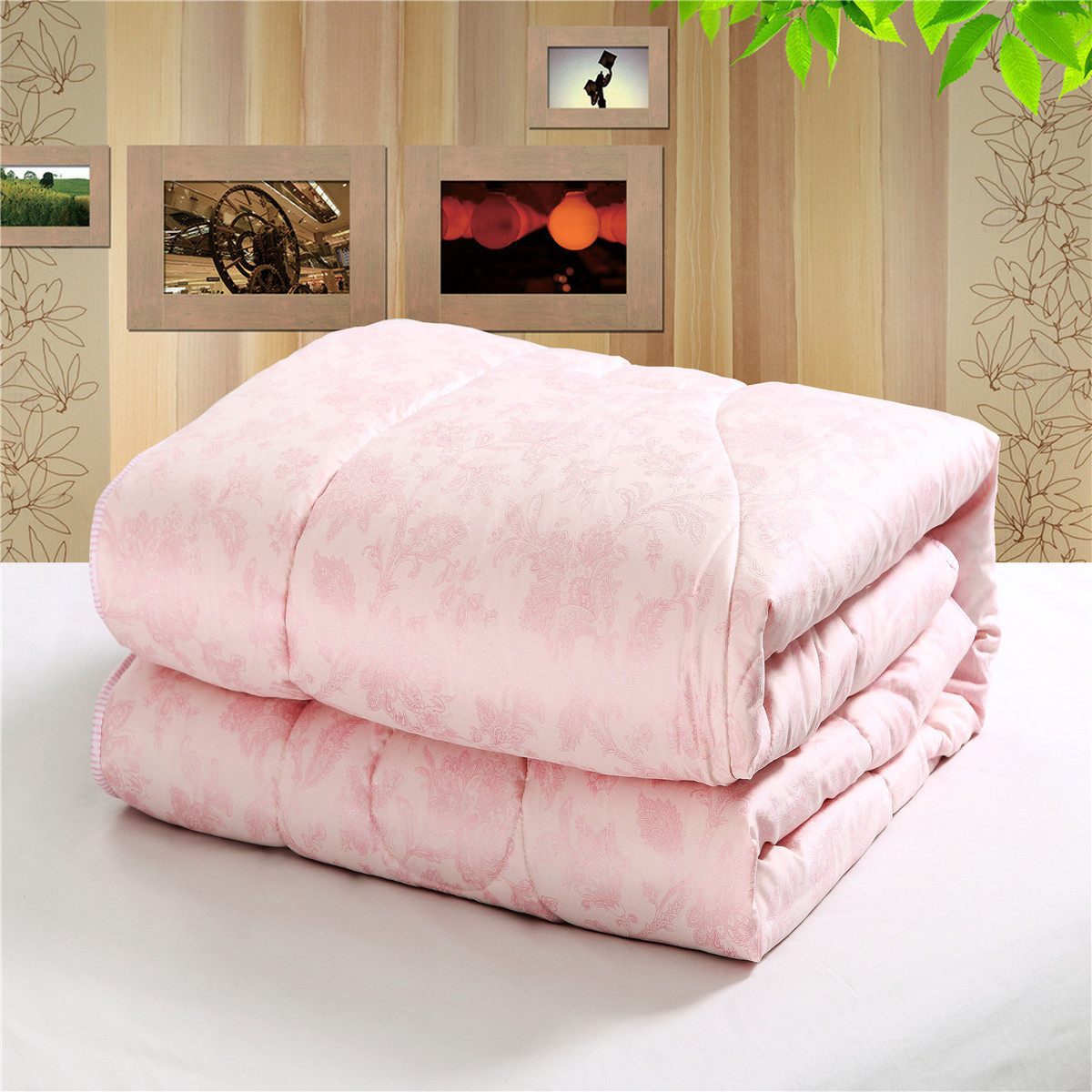 被——来自长寿之乡, a target="_blank" href="/item/丝绸/15979359"