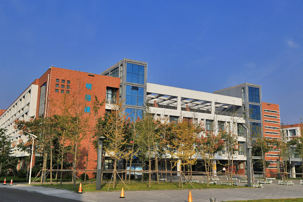  p>潍坊实验中学( a target="_blank" href="/item/山东二七一教育