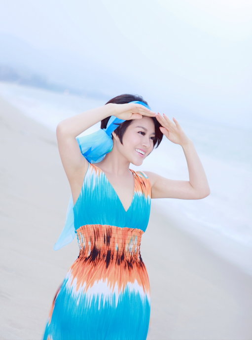  p data-id="gnwkl44lja">春天,出生于浙江金华永康,中国大陆女歌手.