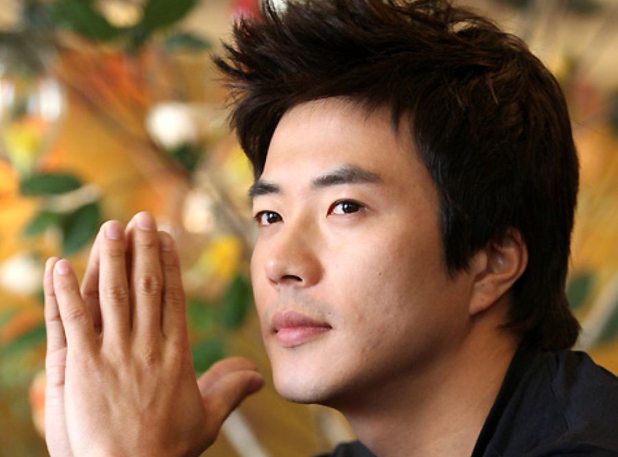  p>权相佑(kwone sang woo),1976年8月5日出生于韩国大田广域市.