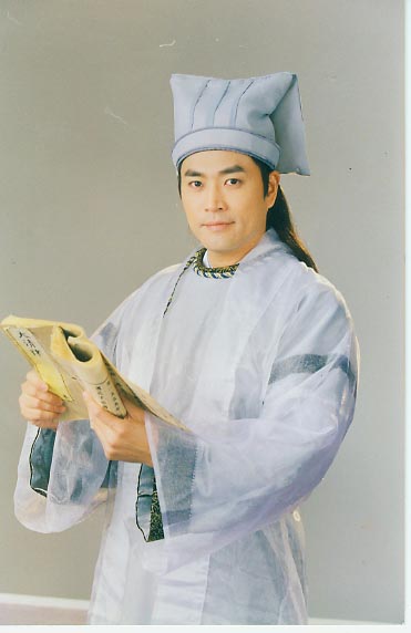  p>《快嘴李翠莲》是一部题材取自于《清平山堂话本》进行创作的古装