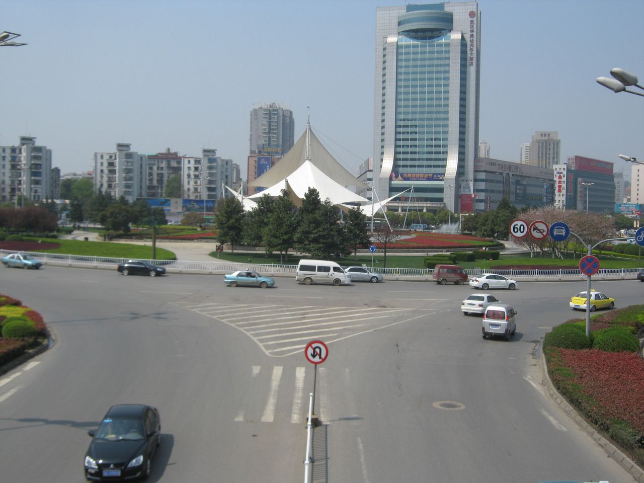 武汉光谷广场综合体