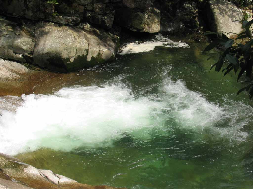  p data-id="gnwzuhb9cw">东鹜山,地处宁乡县西南的灰汤镇境内,位于 a