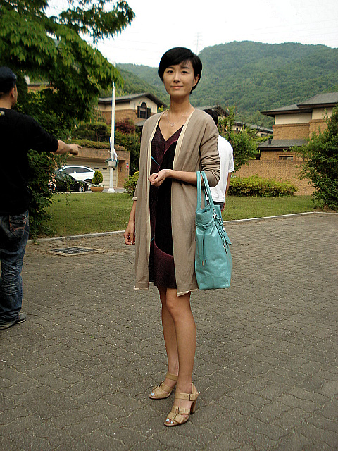  p data-id="gnwfhwqtt8">吴妍秀,1971年10月27日出生于韩国首尔,演员