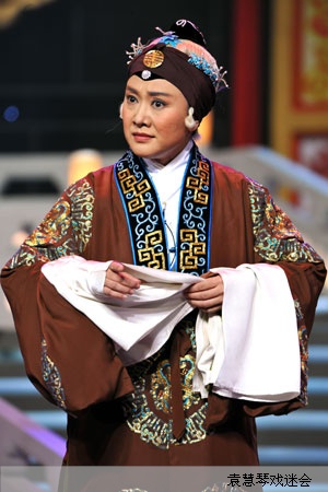 ">袁慧琴,女, a target="_blank" href="/item/国家京剧院/7260559"