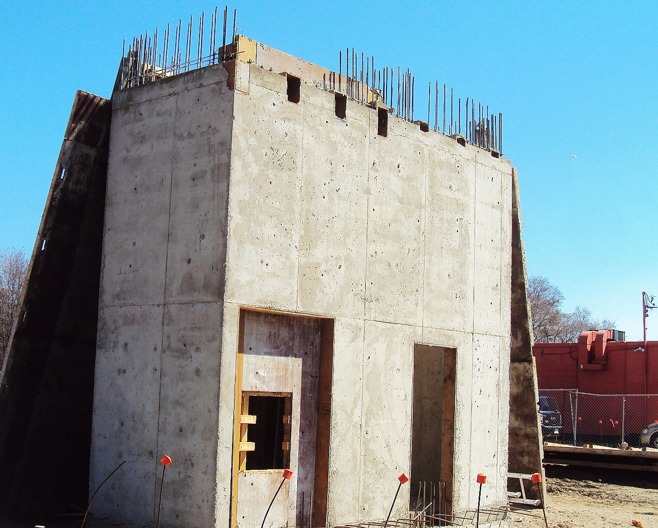  p>剪力墙(shear wall)又称抗风墙,抗震墙或结构墙.