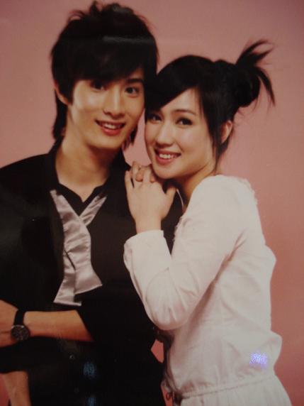 jd56zfg">本薰是由 a target="_blank" href="/item/翁瑞迪/8725488"