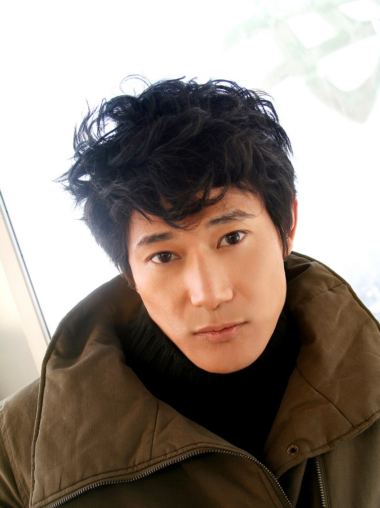 在中国发展的日本籍影视男演员,主持人