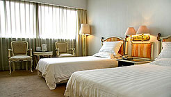 深圳新王朝酒店