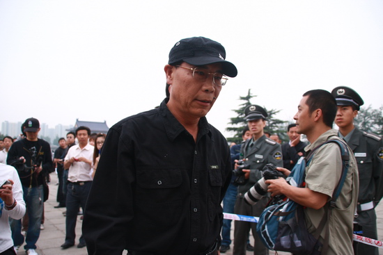 7v0ue5n">笑林(1956年—2015年3月23日),原名赵小林,相声演员,主持人