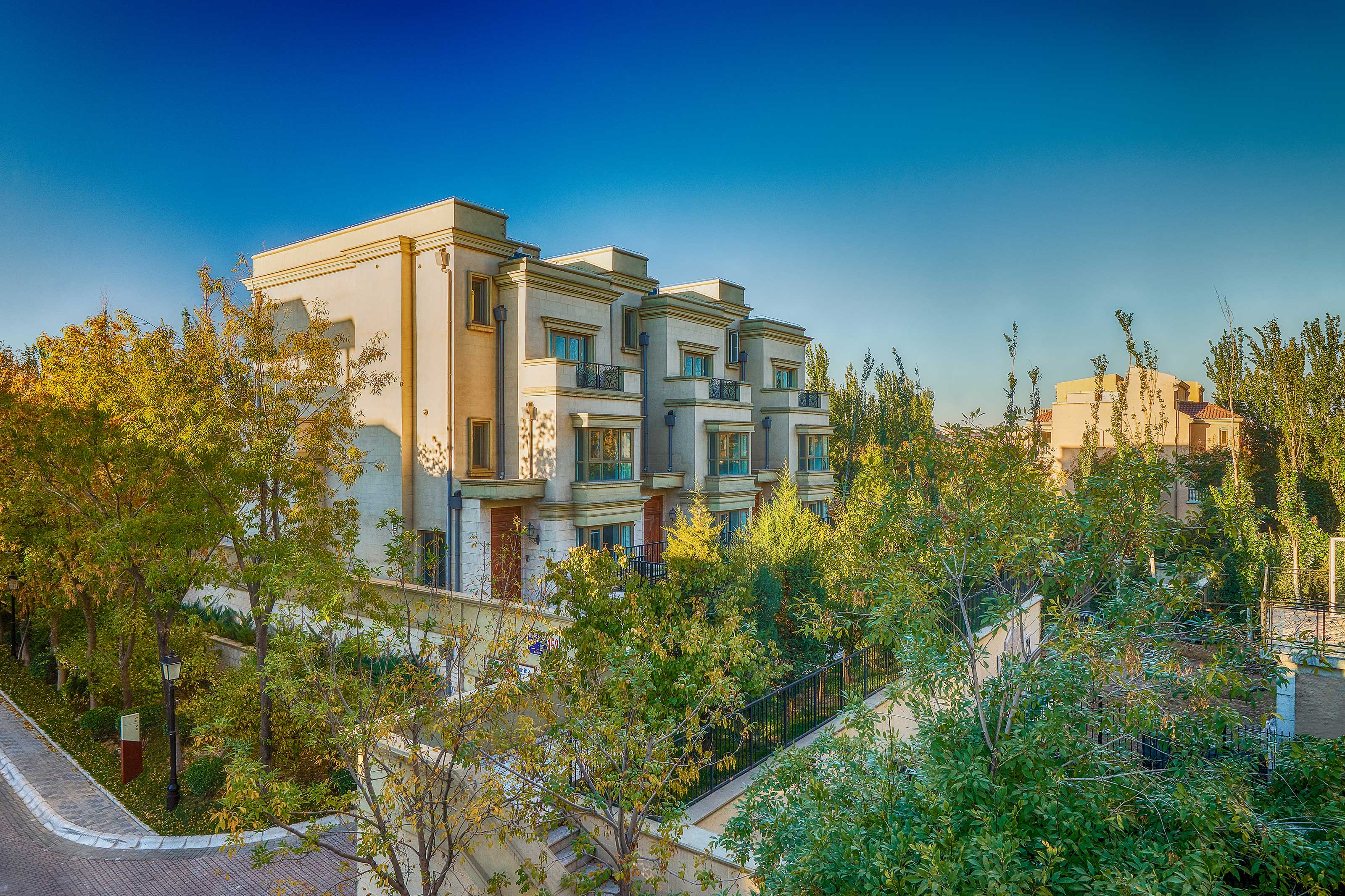 誉天下瑞景花苑