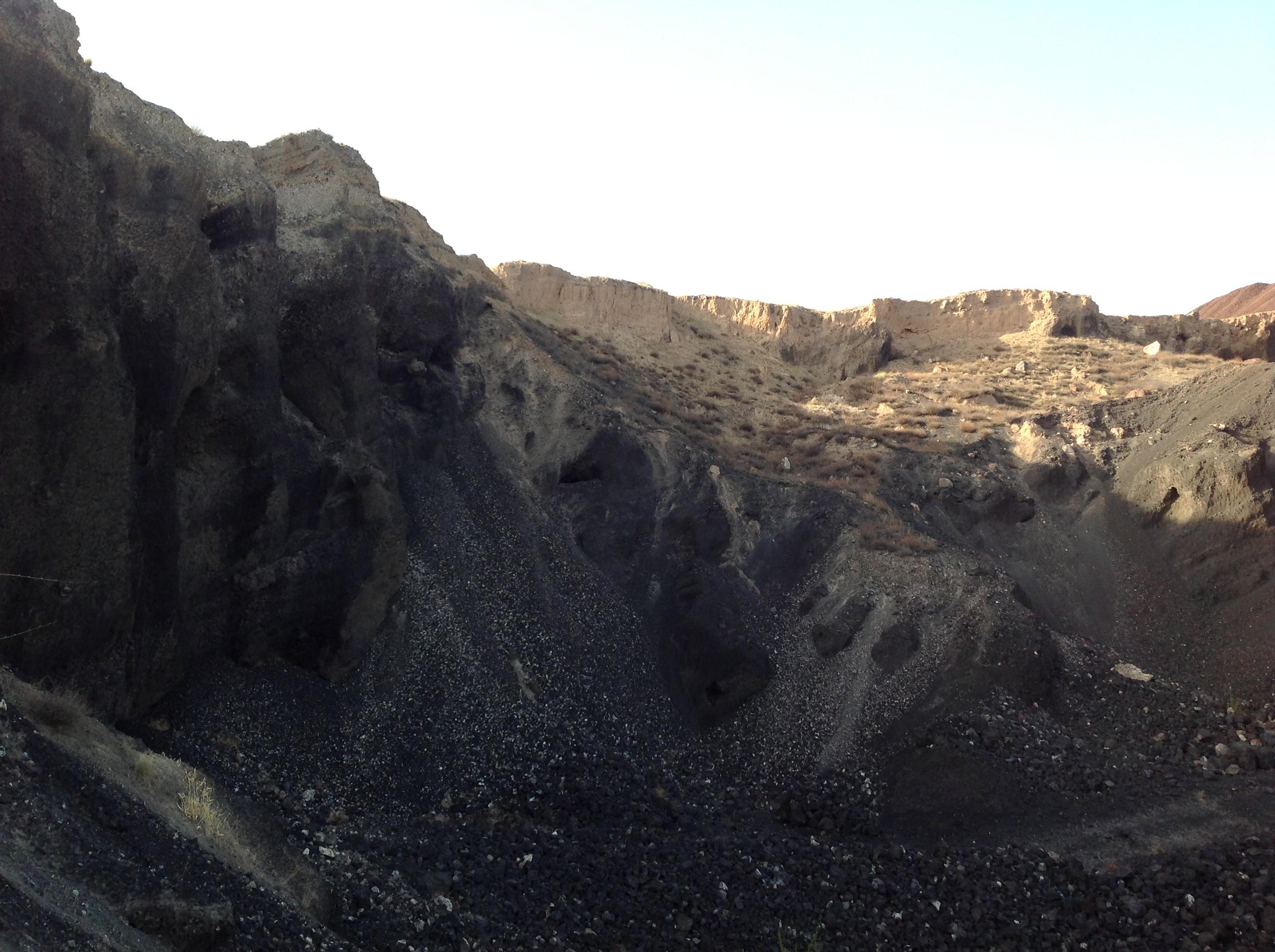  p data-id="gnx32gew5a">伊通火山群位于 a target="_blank" href="