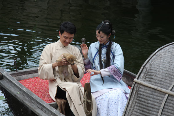 >沈朝宗,男,电视剧《 a target="_blank" href="/item/锁清秋/689213"