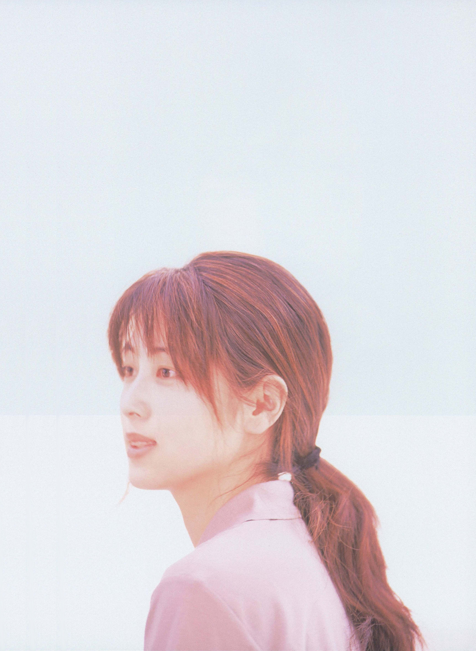  p>坂井泉水( i>sakai izumi /i>,1967年2月6日—2007年5月27日),原名